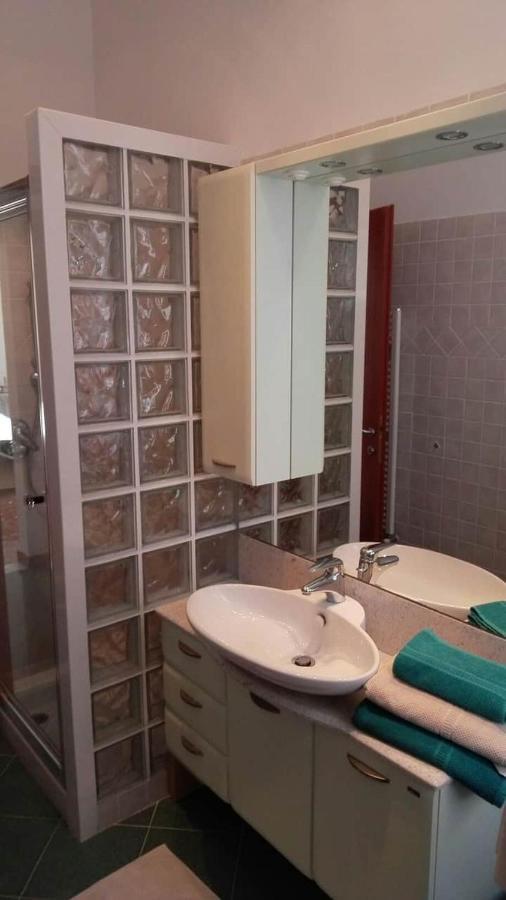 לאווניה La Casa Di Ester מראה חיצוני תמונה